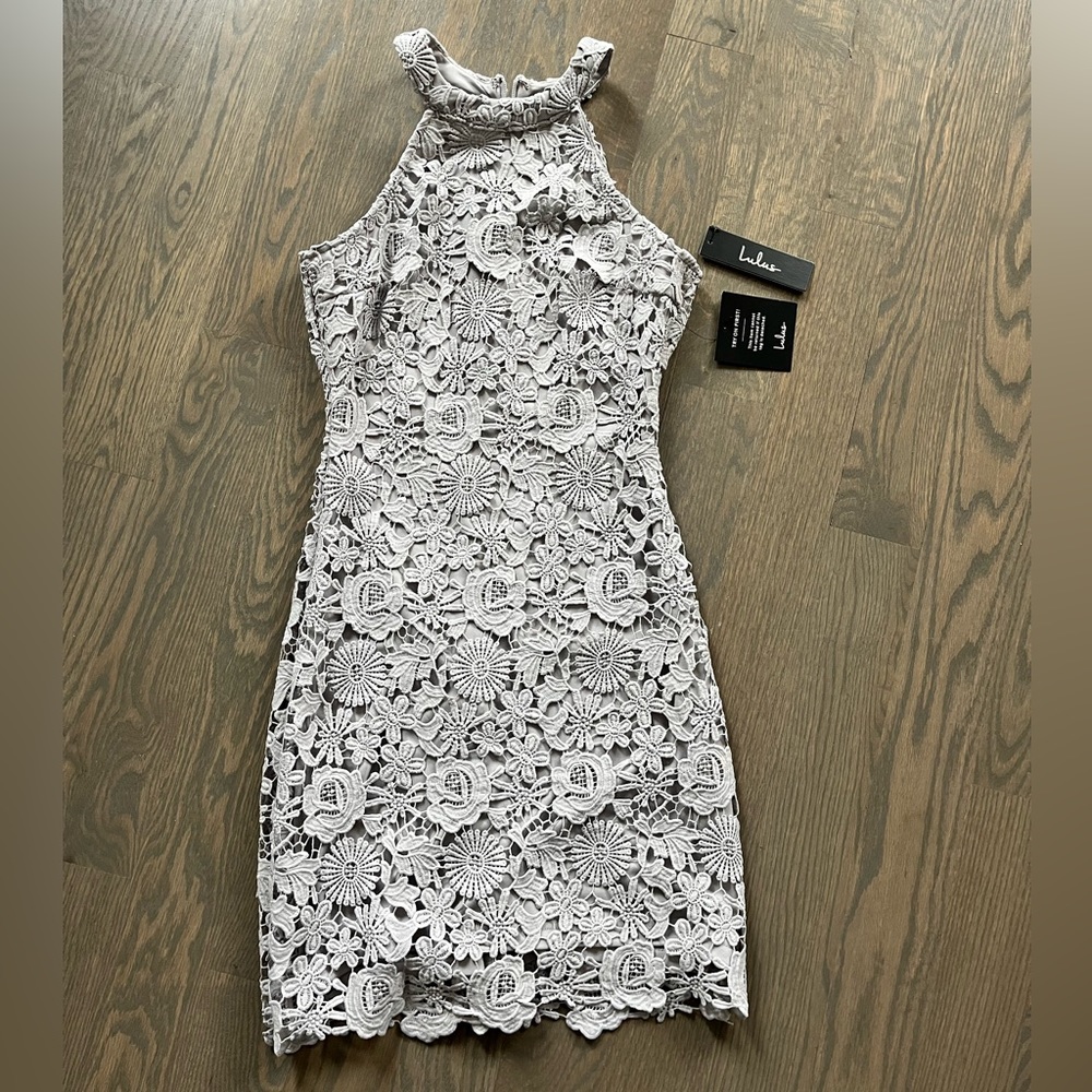 NWTS LULU’s Embroidered Halter Dress